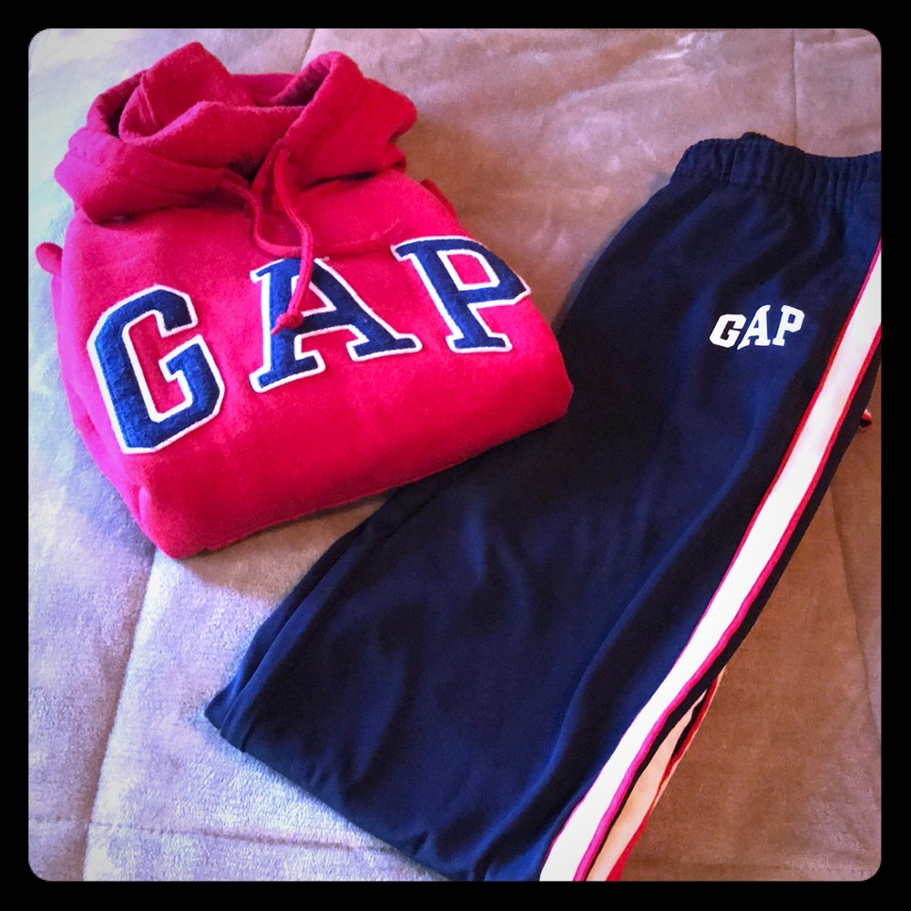 GAP Sweatsuit $20 Hoodie $10 Pants $30 for both